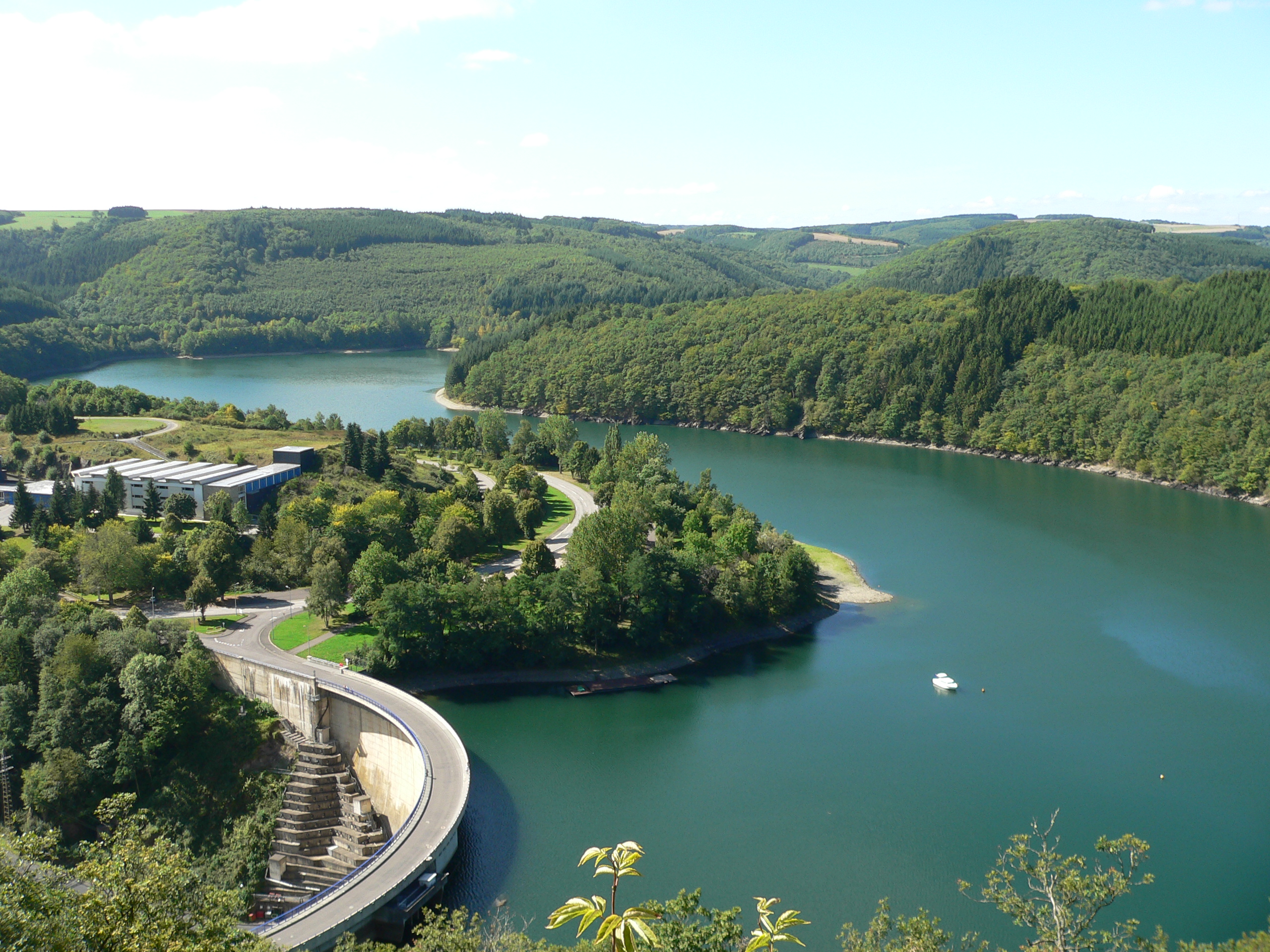 Staumauer Upper Sûre